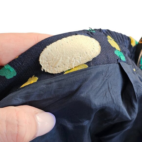 Daks Navy Blue Lemon Print Long Length Skirt Sz 12 - Picture 7 of 7